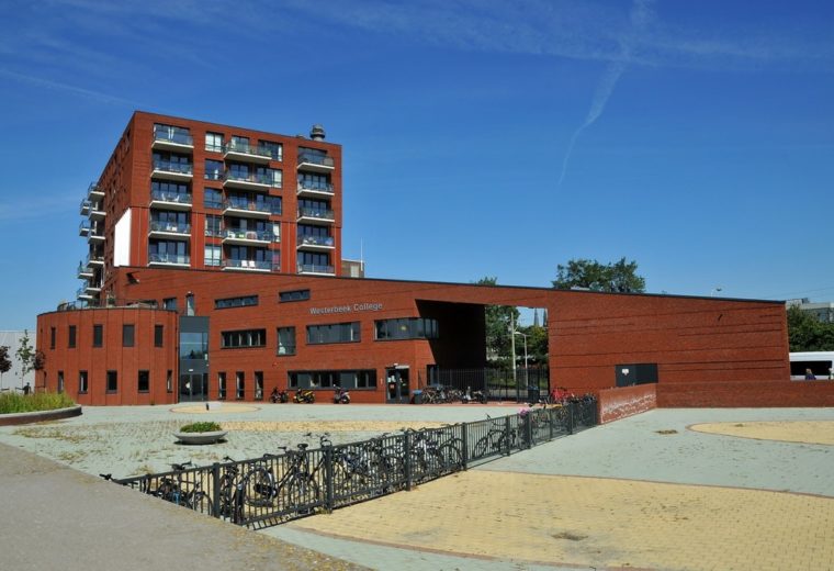 Schoolmodel: Rechtbank Den Haag: Geen teruggaaf van btw bij toepassing btw-besparend schoolmodel
